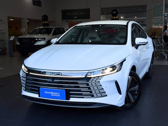BYD KING 1.5 DM-I PHEV GS AUTOMÁTICO BYD KING 1.5 DM-I PHEV GS AUTOMÁTICO